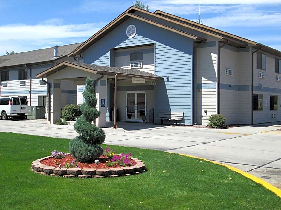 Travelodge by Wyndham Morrill