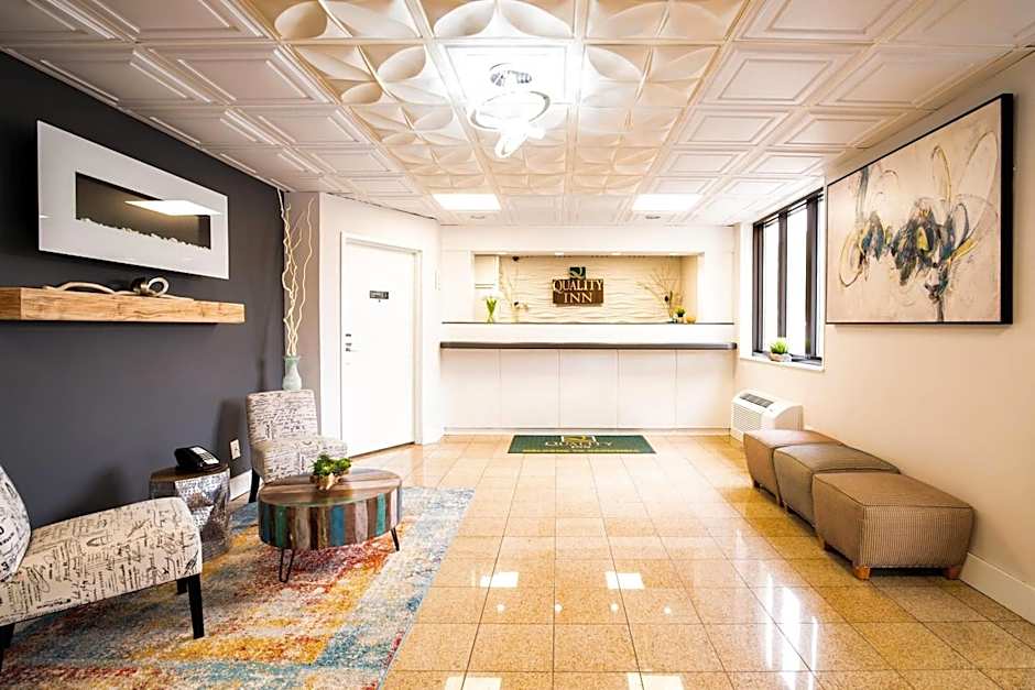 Quality Inn Cromwell - Middletown