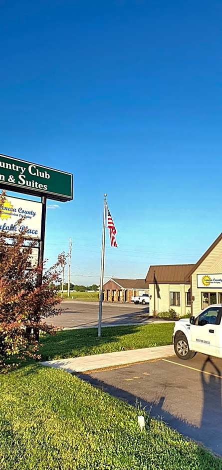 Country Club Inn & Suites