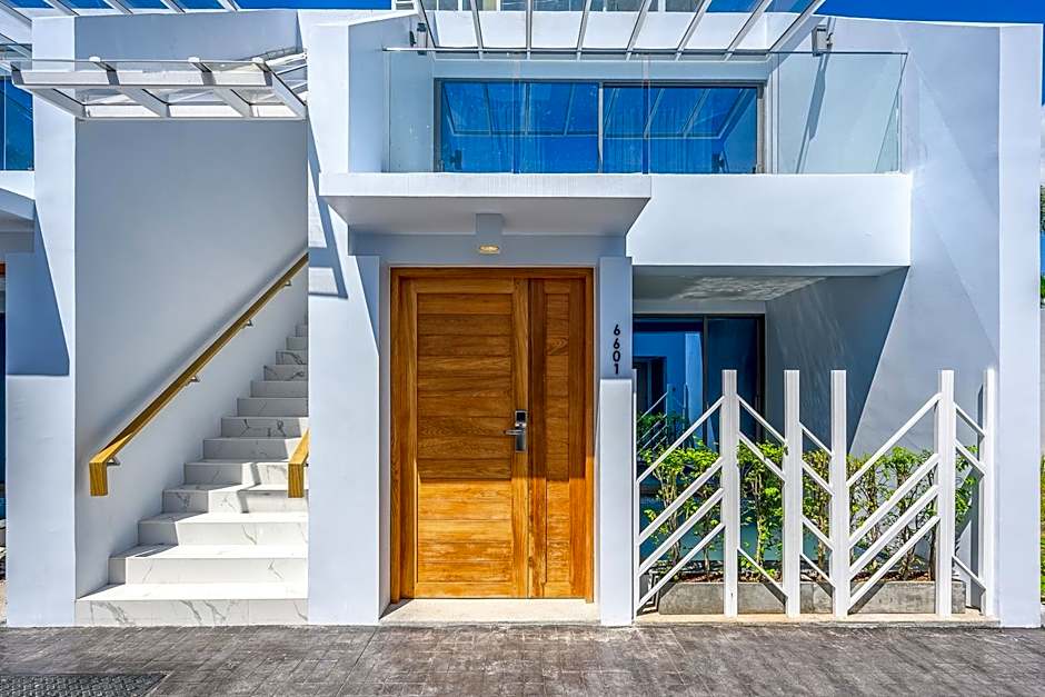 The Beachfront Hotel Phuket