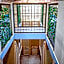 Social Stays - Santa Barbara's FIRST hostel on State Street