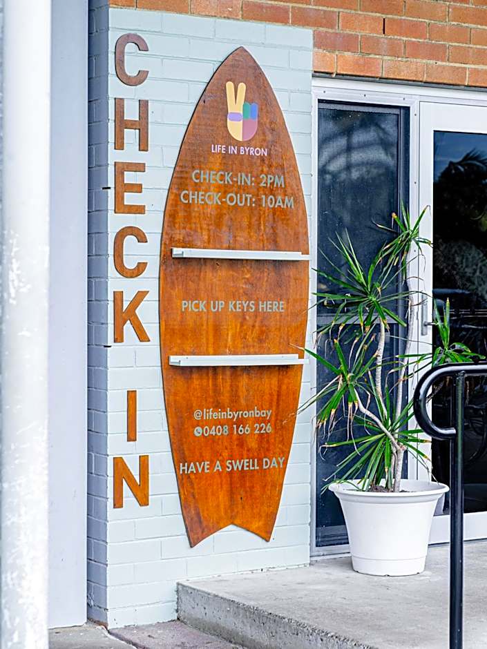 Life in Byron Hostel