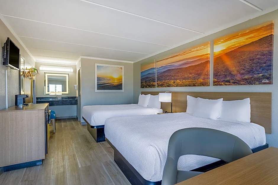 Days Inn & Suites by Wyndham Fayetteville NW Ft Bragg