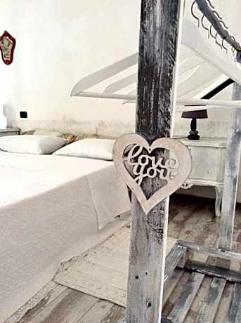 Double Room with Shared Toilet