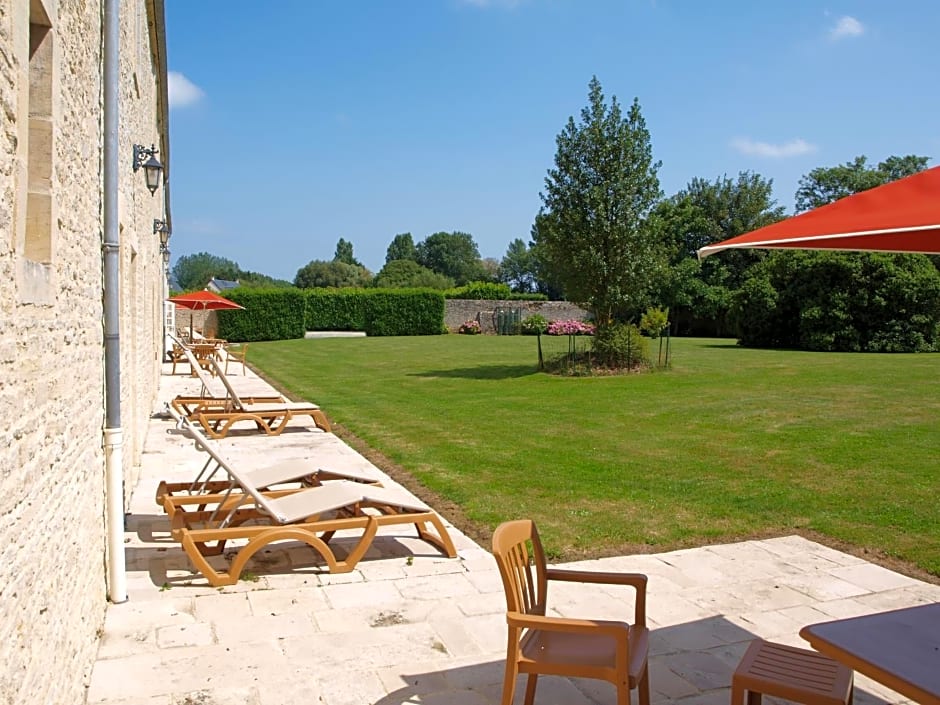 Hôtel Le Manoir De Mathan Crépon à la campagne 5 mn d'Arromanches et 10 mn de Bayeux