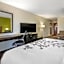 Sleep Inn & Suites Pleasant Hill - Des Moines
