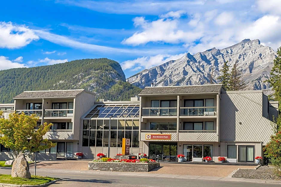 Best Western Plus Banff International Lodge