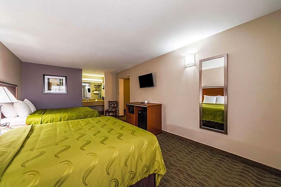 Quality Inn University Near Downtown