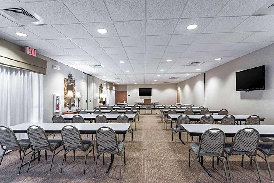 Sleep Inn & Suites Smithfield near I-95