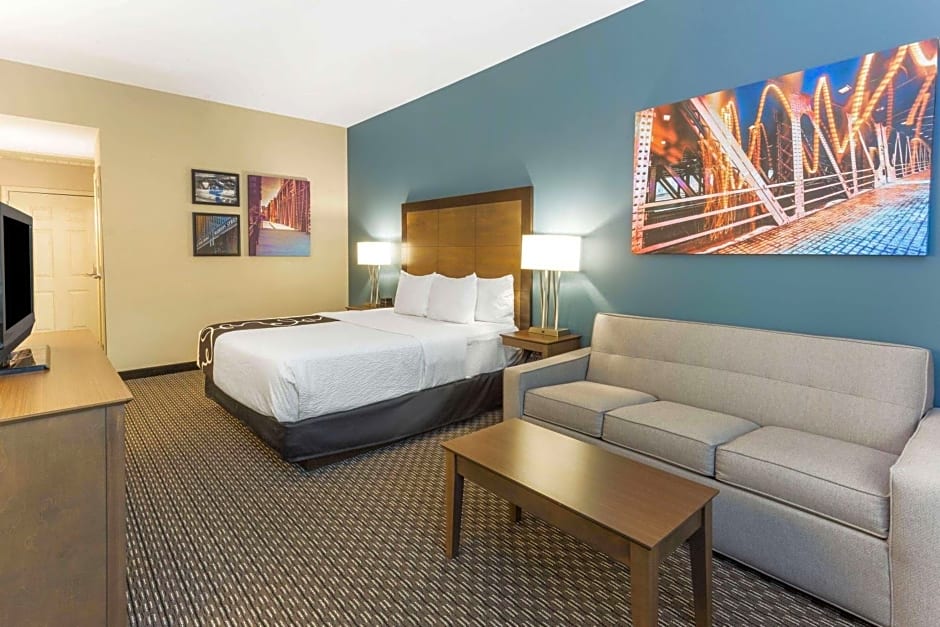 La Quinta Inn & Suites by Wyndham Chicago Downtown