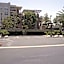 Harbor Inn & Suites