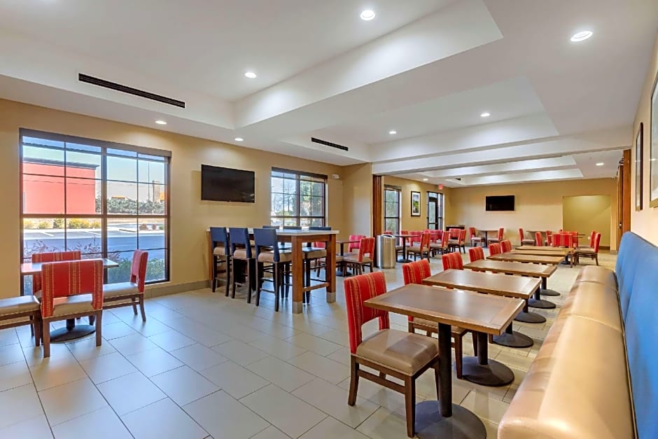 Comfort Suites Greenville South