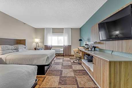 Queen Room with Two Queen Beds - Non-Smoking