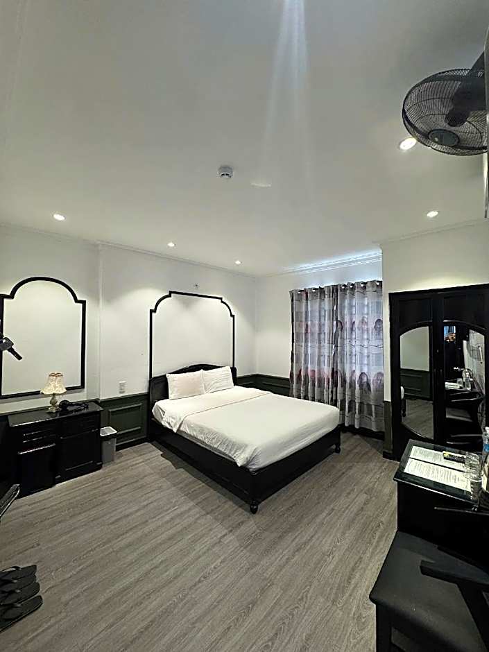 Hướng Dương Hotel