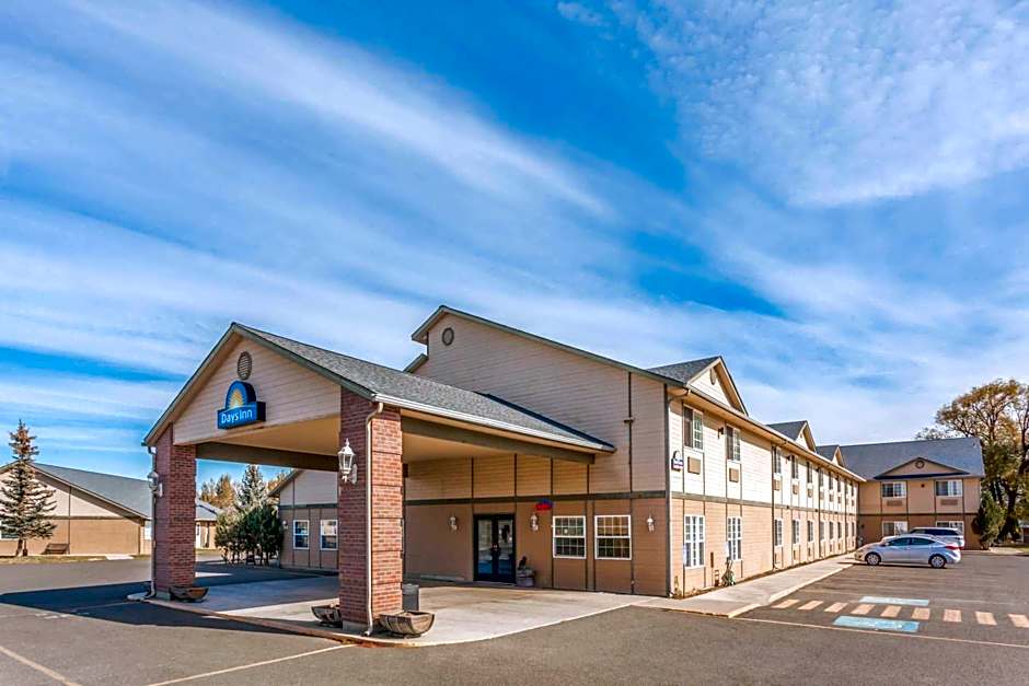 Days Inn & Conference Center by Wyndham Ellensburg