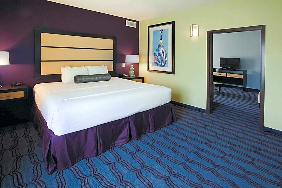 La Quinta Inn & Suites by Wyndham Hinesville - Fort Stewart