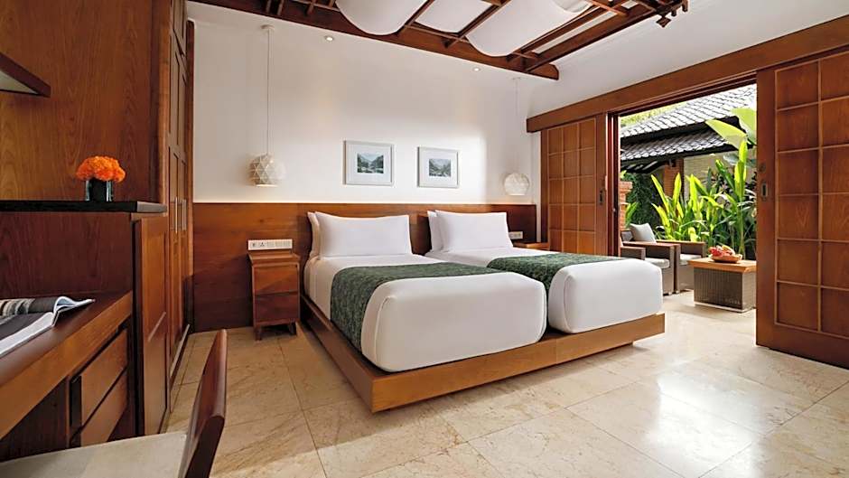 Photo 1 of 1 of Deluxe Bungalow
