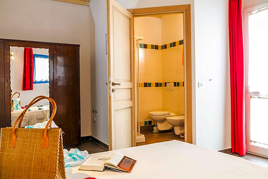 The Old Farm Asfodeli - Adults Only