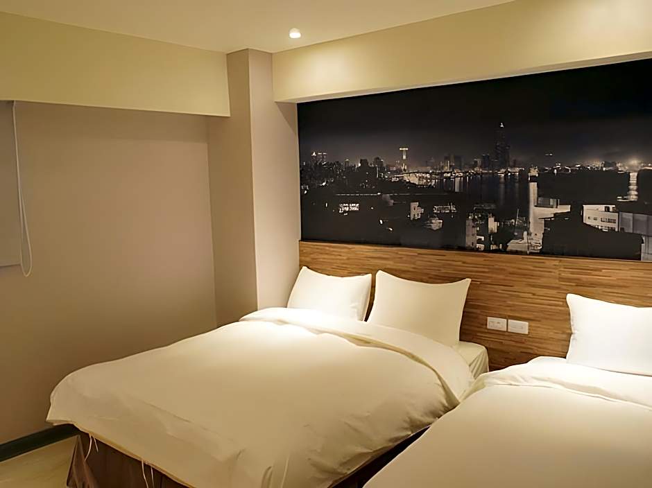 Single Inn - Kaohsiung Station