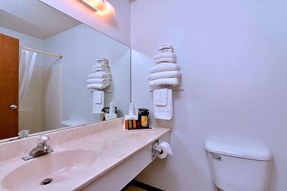 Americas Best Value Inn and Suites Clear Lake