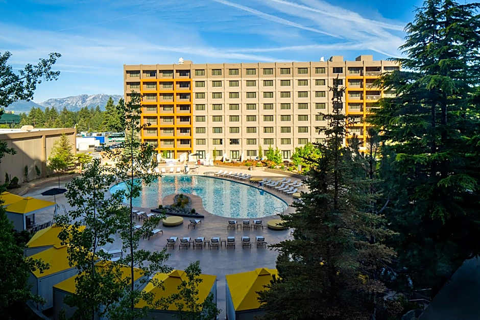 Golden Nugget Lake Tahoe Hotel & Casino