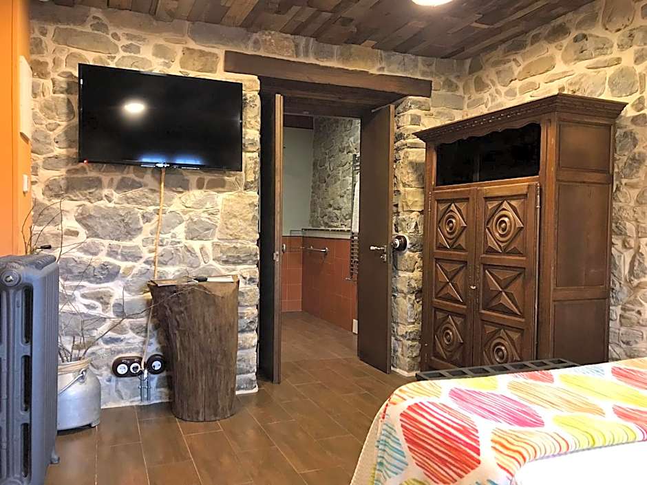 Casona de El Castañíu