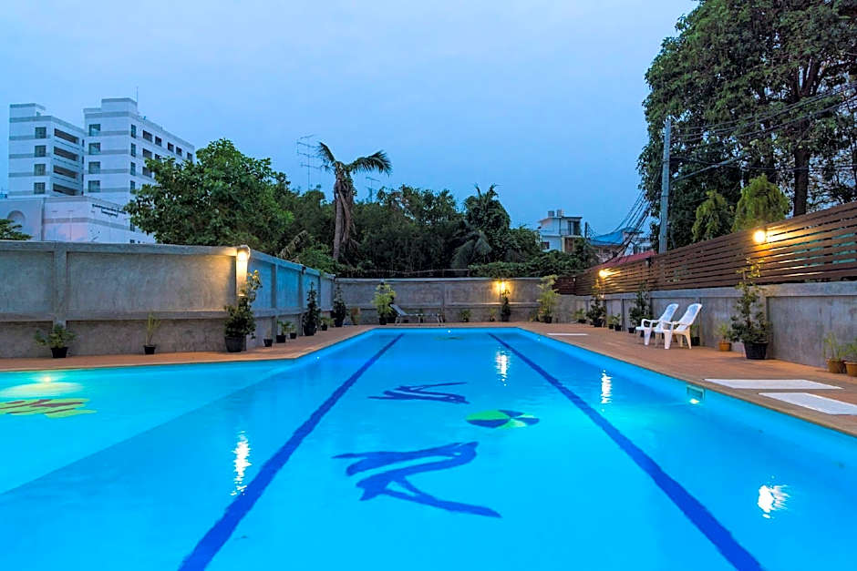 Glai Gan Place Hotel