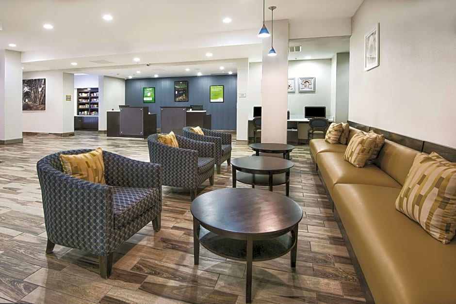 La Quinta Inn & Suites by Wyndham Karnes City