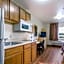 HomeTowne Studios & Suites Bentonville