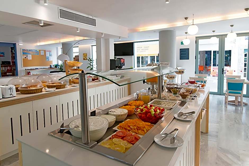 Alia Beach Hotel by Estia