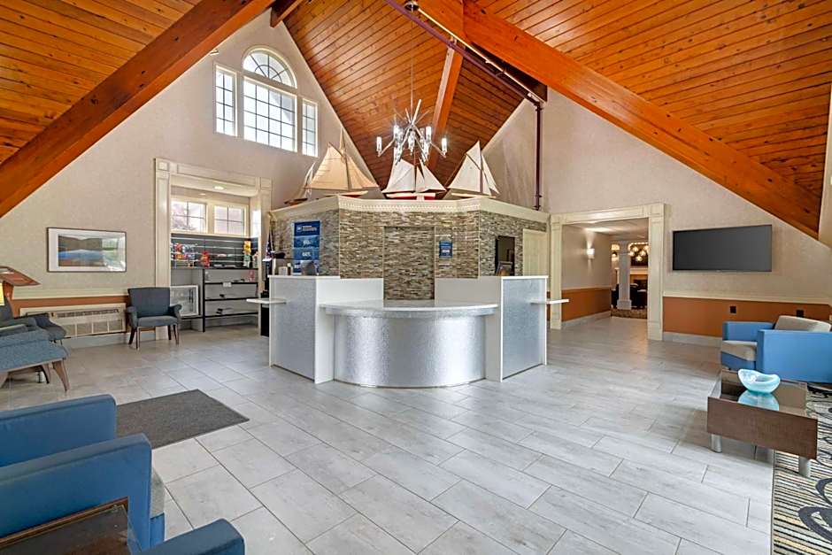 Best Western Plus Plattsburgh