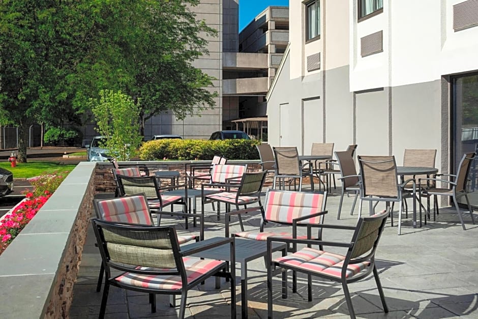 Fairfield by Marriott Inn & Suites Providence Airport Warwick