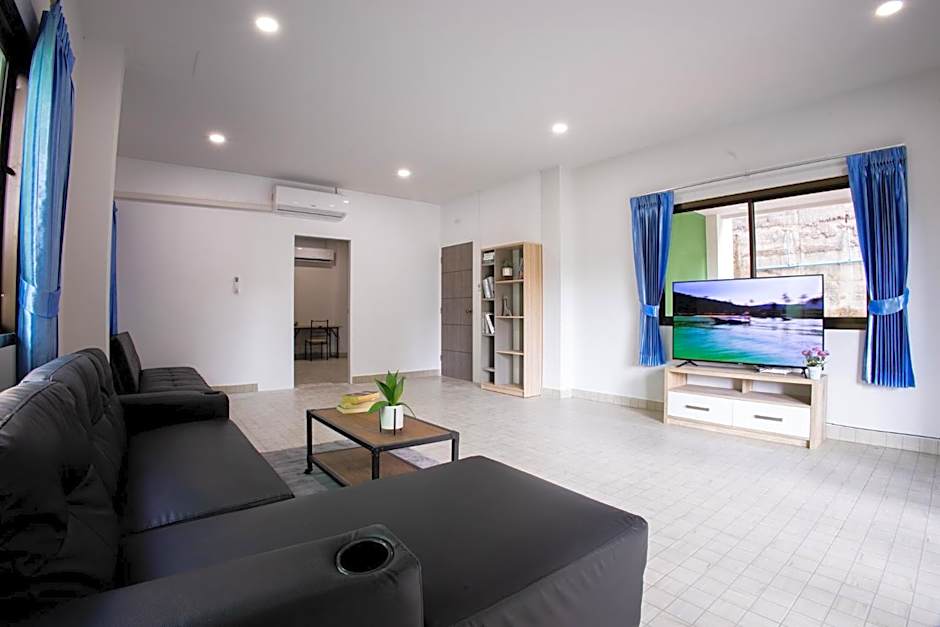 Grand View Premium