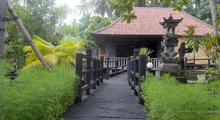 Kangkung Cottages