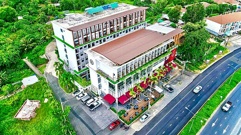 Tour De Phuket Hotel - SHA Plus