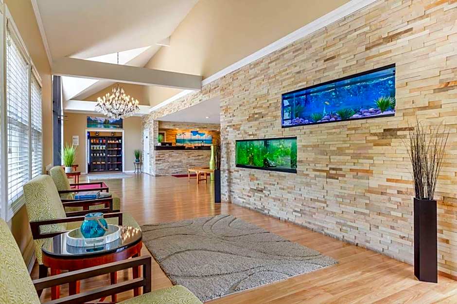 Ogunquit River Inn & Suites