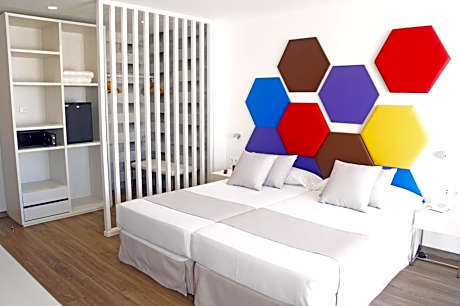 Deluxe Double or Twin Room with Spa Bath
