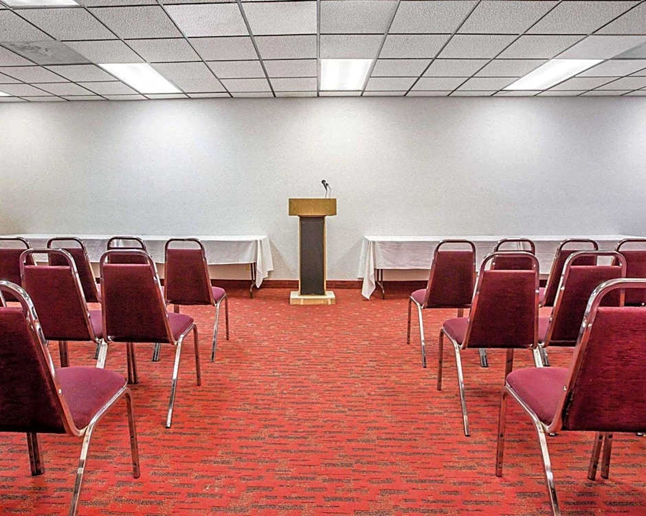 Quality Inn & Suites Montebello - Los Angeles