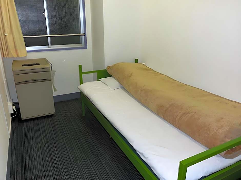 Shochikubai Hostel No.3 - Men Only