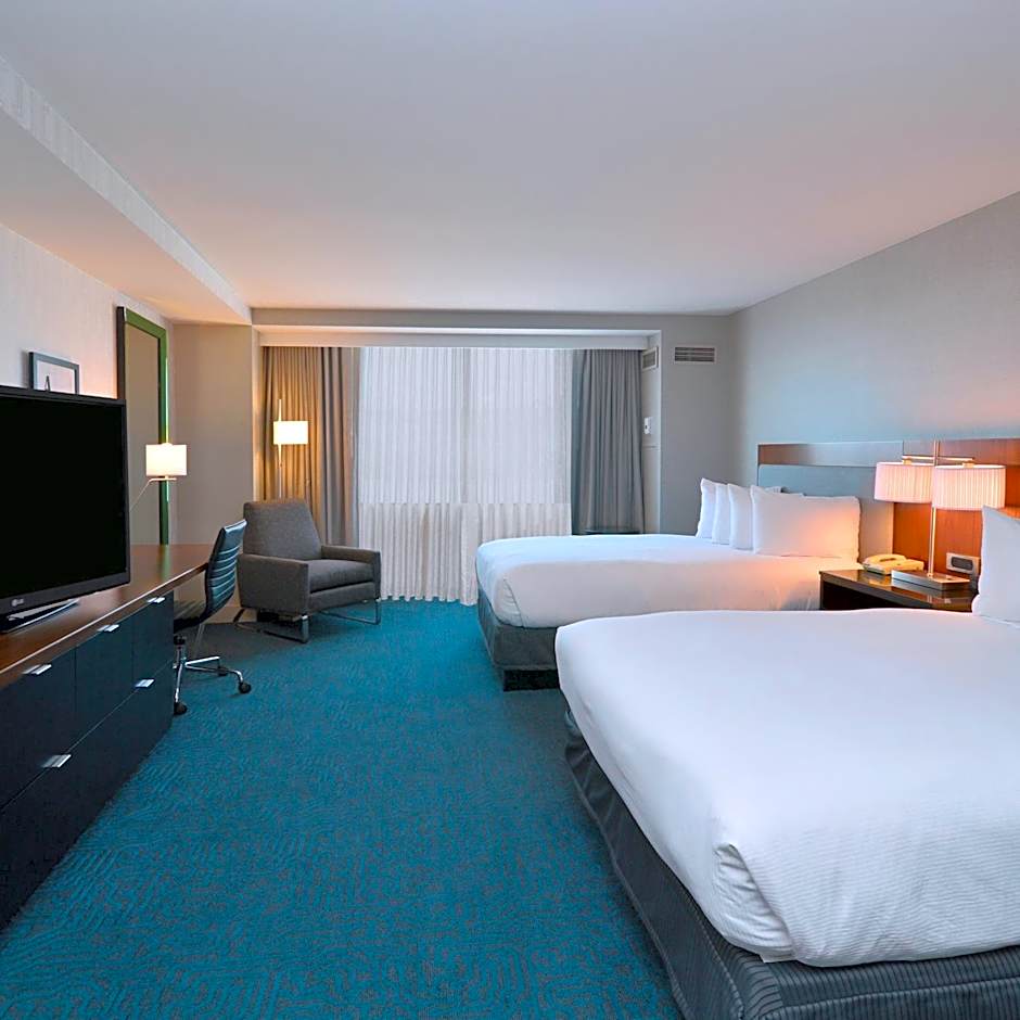 DoubleTree By Hilton Newark - Fremont