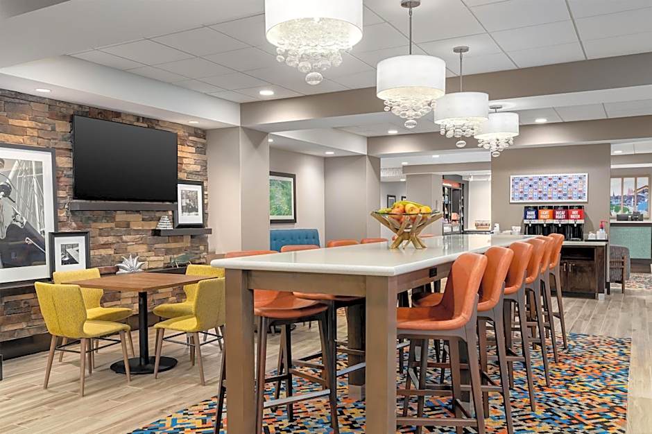 Hampton Inn Baltimore/Bayview Campus
