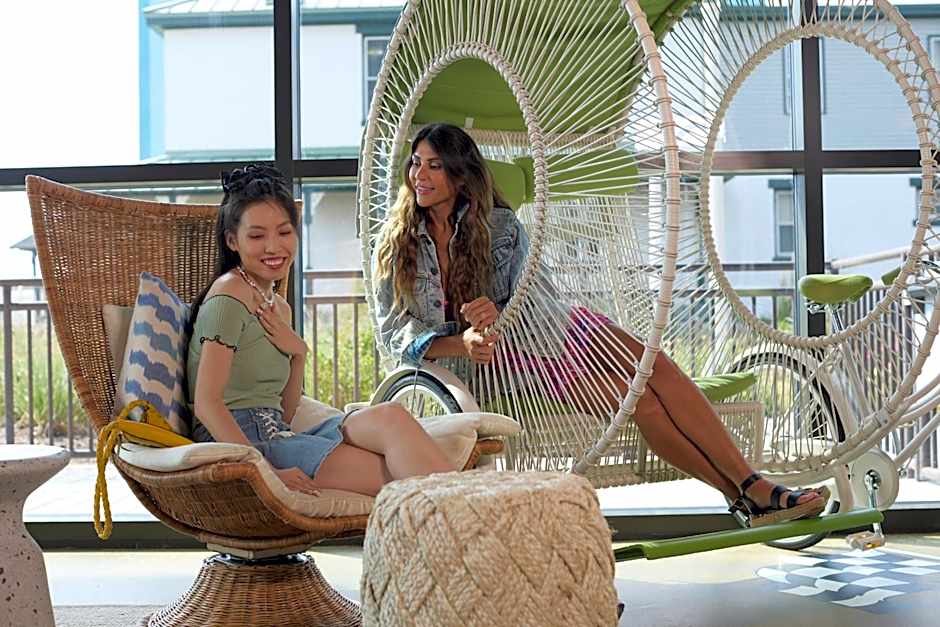 Moxy Virginia Beach Oceanfront