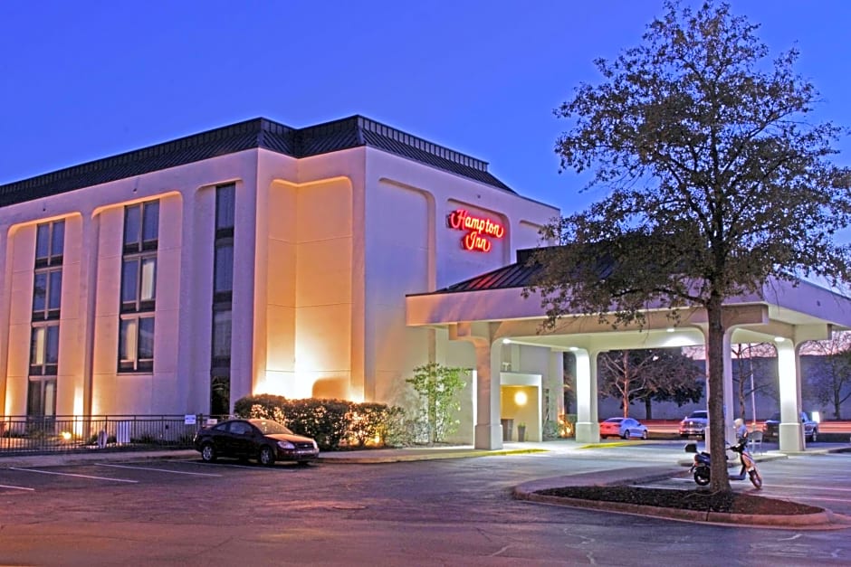 Hampton Inn By Hilton Norfolk/Chesapeake