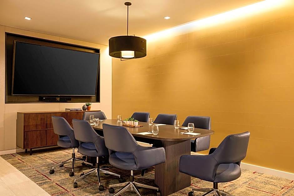 Sheraton Philadelphia University City Hotel
