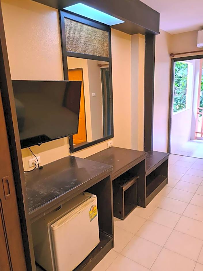 Du-sila Hotel kohchang