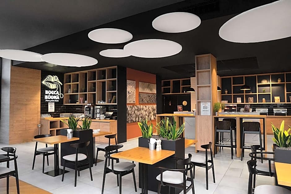 Park Inn by Radisson Vilnius Airport Hotel & Conference Centre