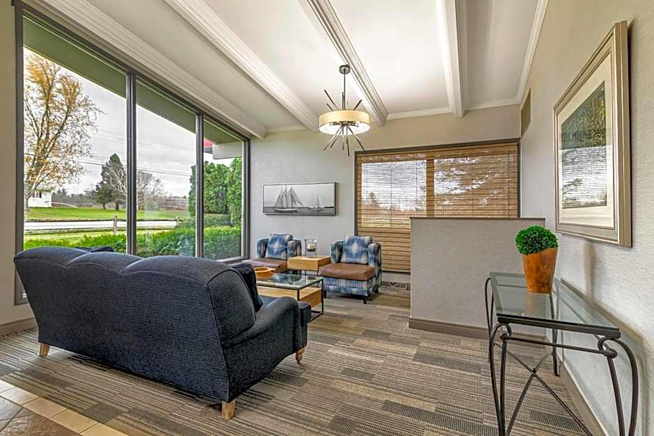 The Inn at Gran View Ogdensburg, an Ascend Collection Hotel