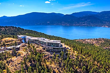 Sparkling Hill Resort and Spa - Adults-Only Resort
