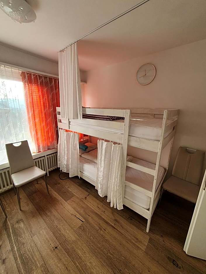 Viktoria Budget Hostel