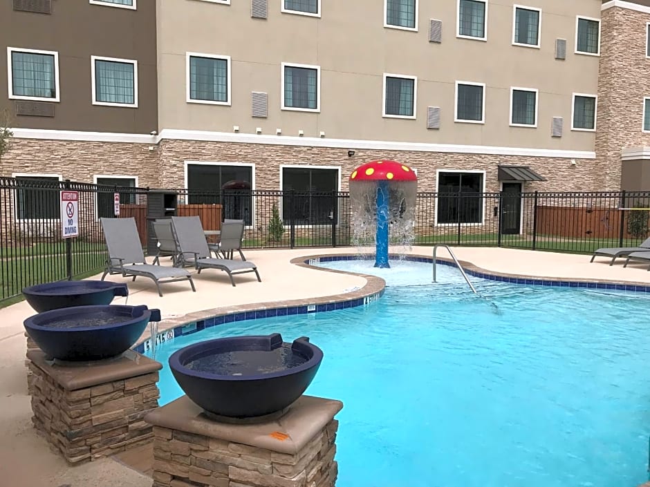 Staybridge Suites Plano - The Colony